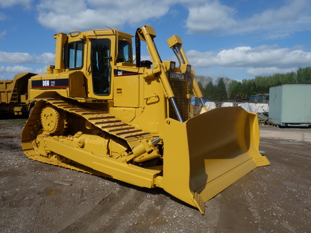 Caterpillar D6R XW III Dozer - Govsales of mod surplus ex army trucks, ex army land rovers and other military vehicles for sale