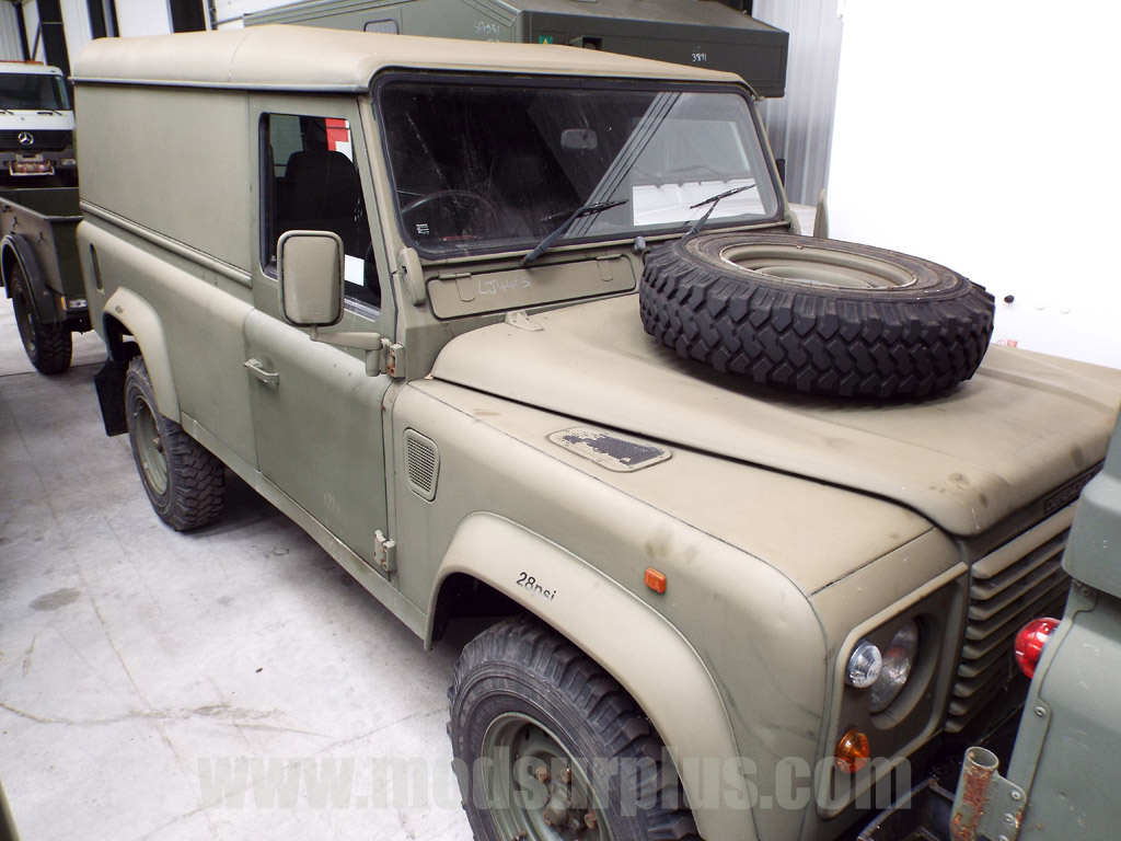 Land Rover Defender 110 300Tdi (Hard Top) - Govsales of mod surplus ex army trucks, ex army land rovers and other military vehicles for sale