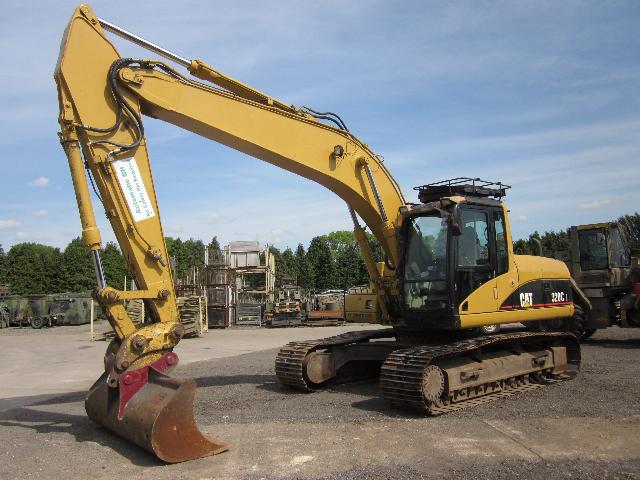 Caterpillar Tracked Excavator 320 CL - Govsales of mod surplus ex army trucks, ex army land rovers and other military vehicles for sale