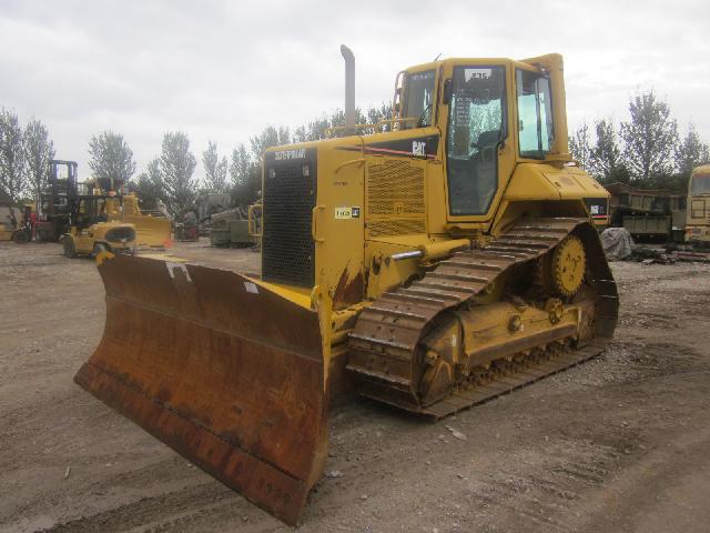Caterpillar Bulldozer D6N XL 2004 - Govsales of mod surplus ex army trucks, ex army land rovers and other military vehicles for sale