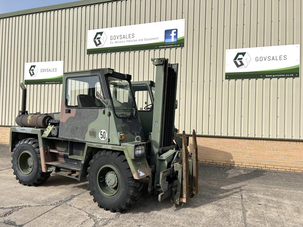 Steinbock 2500kg 4x4 FUG forklift - Govsales of mod surplus ex army trucks, ex army land rovers and other military vehicles for sale