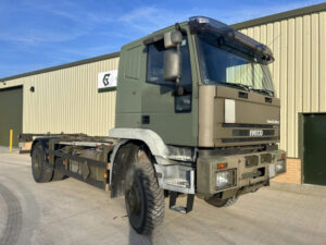 Iveco Eurotrakker 190E35 4×4 Cargo Truck