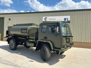 Leyland DAF 4×4 5000 litre aviation fuel delivery tanker truck