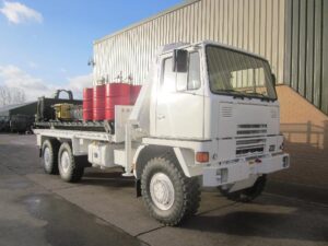 Bedford TM 6×6 service truck with de mountable body – 33035