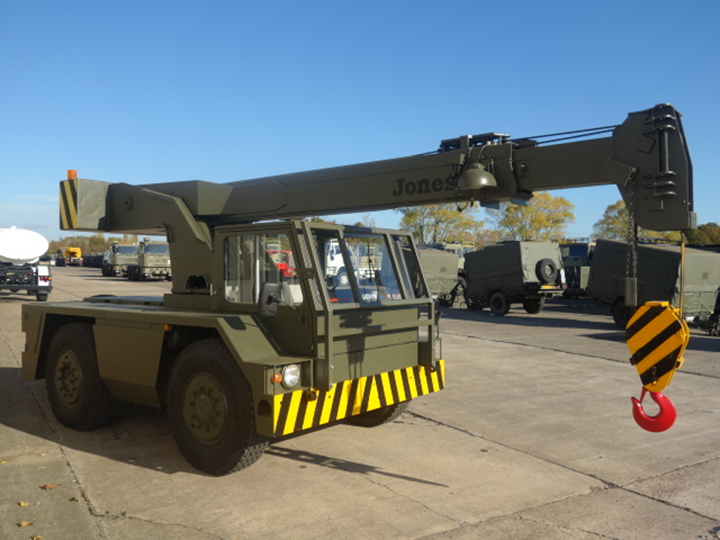 Jones IF8M Crane