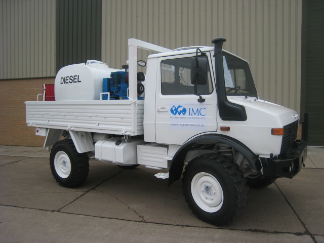 Mercedes unimog U1300L service truck