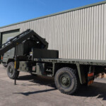 Ex Army MAN HX60 18.330 4x4 Crane Truck