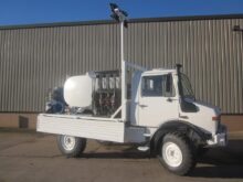 Mercedes unimog U1300L service truck