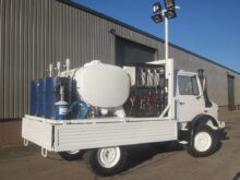 Mercedes unimog U1300L service truck