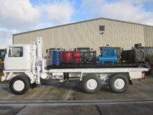 Bedford TM 6x6 service truck with de mountable body