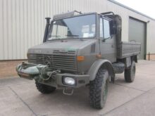 Mercedes unimog U1300L winch truck