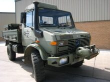 Mercedes unimog U1300L winch truck