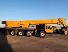 Liebherr LTM1120 crane