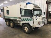 Pinzgauer 718 6x6 Ambulance