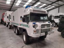 Pinzgauer 718 6x6 Ambulance