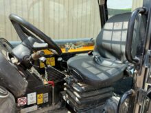 JCB 535-140 HI VIZ 2013