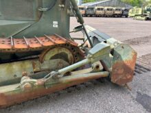Hanomag D680E Dozer with Winch