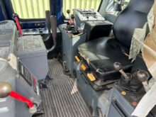 Hanomag D680E Dozer with Winch