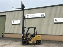 Caterpillar DP30NT Forklift