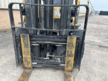 Caterpillar DP30NT Forklift