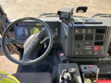 Iveco Eurotrakker 410E44 8x4 Hook Loaders