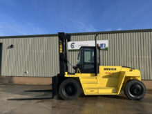 Hyster H16.00 XM -12 16 Ton Forklift