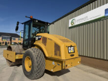 Caterpillar CS66B Compactor Roller