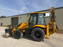 JCB 3CX Pro Backhoe Loader - Latest-Stock)