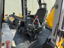 JCB 3CX Pro Backhoe Loader - Latest-Stock)