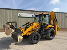 JCB 3CX Pro Backhoe Loader - Latest-Stock)