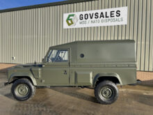 Land Rover Defender 110 Wolf REMUS RHD Hard Top