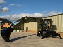 Caterpillar Wheeled Excavator 318M