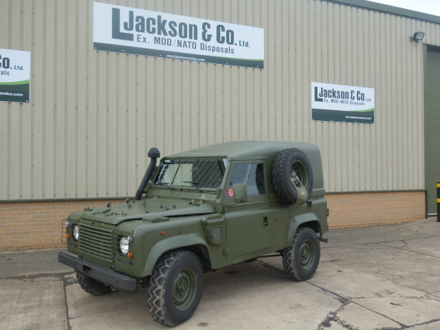 Land Rover Defender 90 Wolf  LHD Hard Top (Remus) – 50231