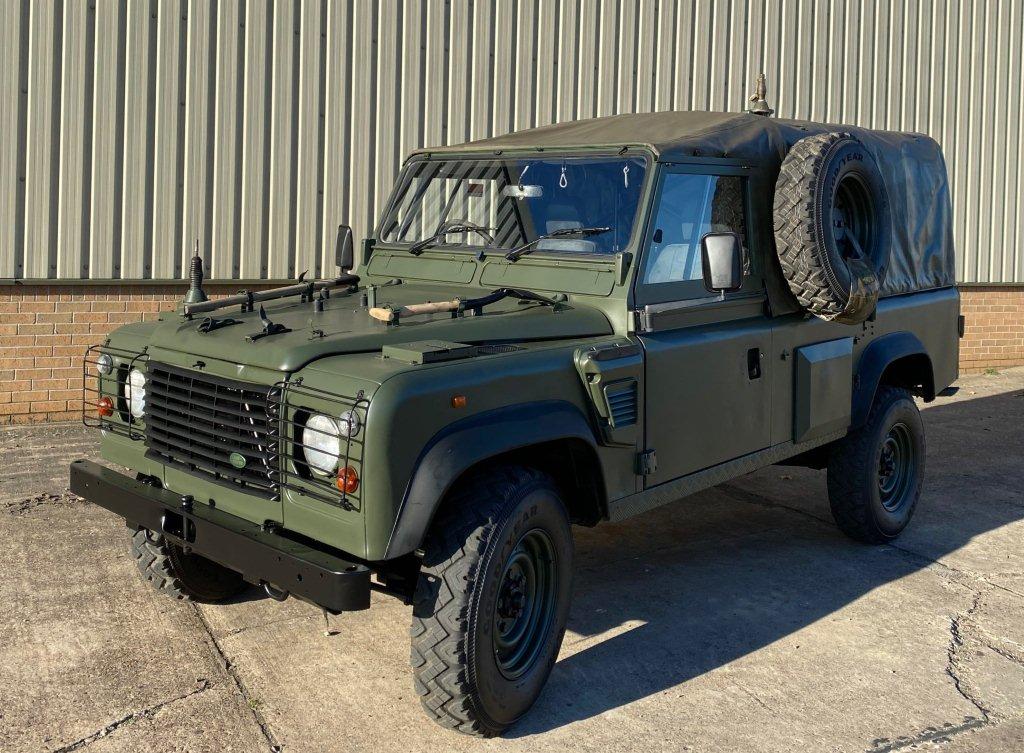 Land Rover Defender Wolf 110 REMUS RHD Soft Top – 50417