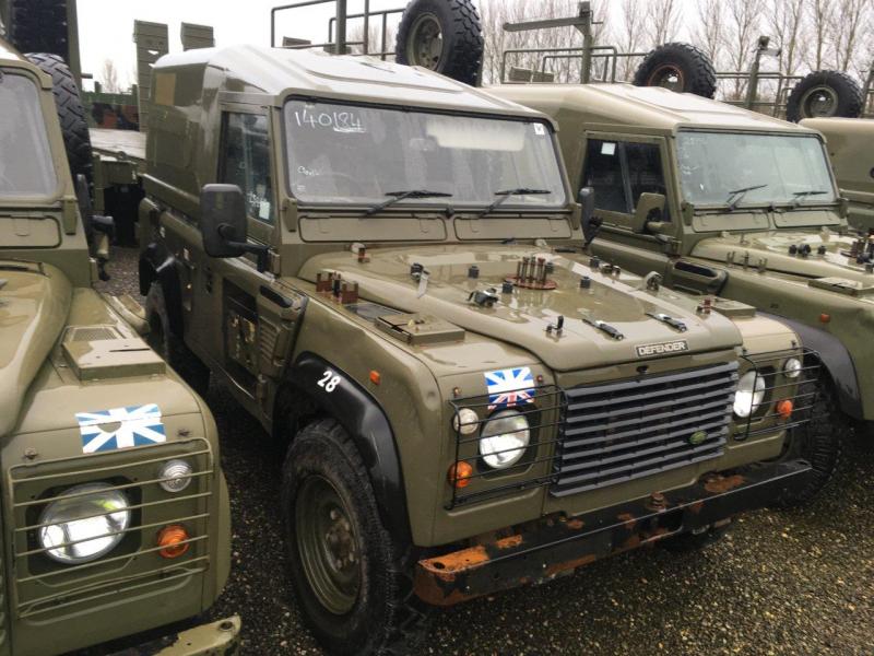 Land Rover Defender 90 Wolf RHD Hard Top (Remus) – 50311