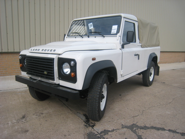 Unused Land Rover Defender 110 pick up LHD puma – 32938
