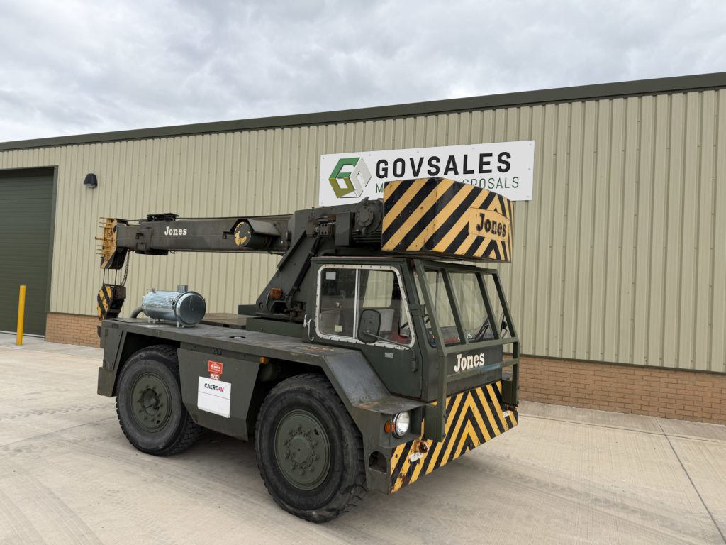 Jones IF8M Yard Crane