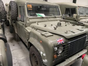 Land Rover Defender 90 Wolf LHD Hard Top (Remus)